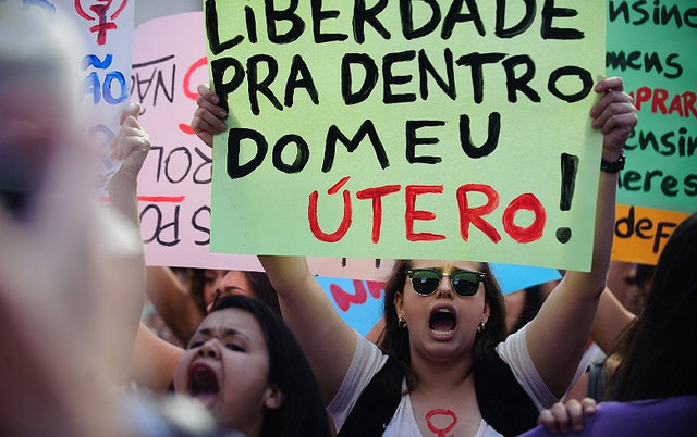 Comissão especial da Câmara dos Deputados quer mudar texto da Constituição, impedindo interpretações judiciais favoráveis ao aborto (Foto: Divulgação)